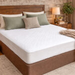 Rey's Fine Linen - Quilted Waterproof Mattress Protector