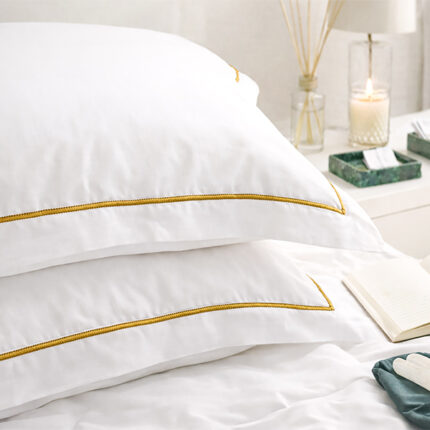 Rey's Fine Linen - Premium Collection - Oxford Satin Stitch Pillow Cover Set